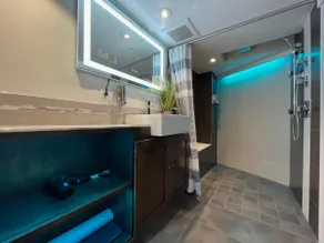 HOT TUB at a cozy private suite with a large patio - Image 3