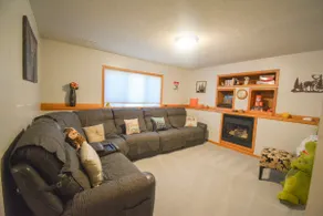 NEW! 10/2024 - 4br Home Sleeps 8 - Image 2