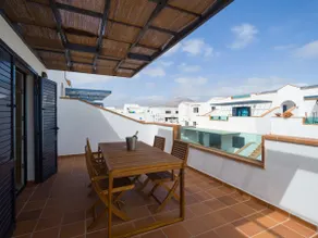 Apartment in Playa Honda - Image 2