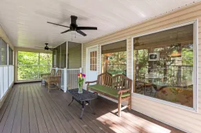 New Listing: Lakeside 3 BR Retreat - Image 5