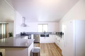 D：Property A Desert stars resort - Image 5