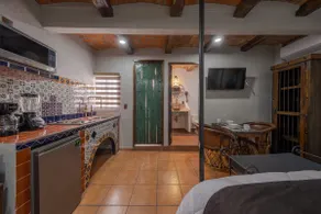 T202- loft w/AC & swim pool - Image 5
