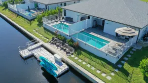 Waterfront Pool & Spa: Relaxing Cape Coral Retreat - Image 3