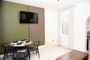 Modern apartment, 1km from city! - Image 2