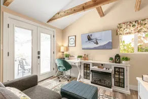 Charming 1bdrm upscale Cottage - Image 5