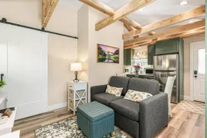 Charming 1bdrm upscale Cottage - Image 4