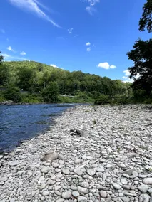 Chiloway | Romantic Riverside Retreat - Image 5