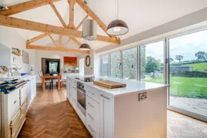 5 bedroom Farm House - Image 3