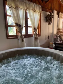 Cabin with Jacuzzi in Guararema - Cabana da Sogra - Image 2
