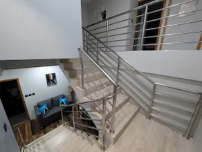”Kozmik Sensetionz” | Balcony | 10 min from UVF - Image 4