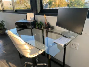 Modern Studio with Mountain View - Image 4