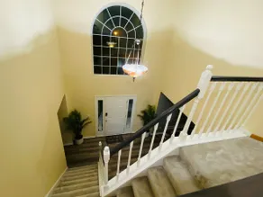 Wonderful 4BR Home - Image 4
