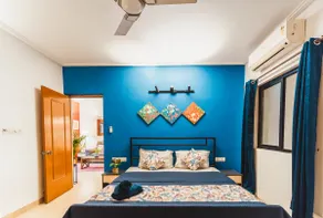 Comfy Vibrant 2BHK | Hill View | Pool | Garden - Image 5