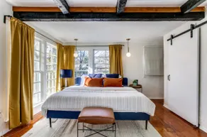 Charming Spanish Villa Near Bishop Arts - Image 2