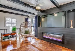 Charming Spanish Villa Near Bishop Arts - Image 3