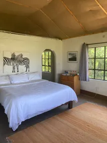 Home overlooking wildlife conservancy - Image 3