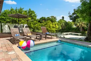 BBQs & Breezes: Waterfront Pool House Escape - Image 3
