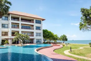 SeaBreeze Hideaway Luxury Beach Front @ Santipura - Image 3