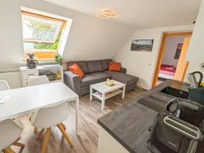 Butterblume, up to 4 people, balcony with rock view - Image 2