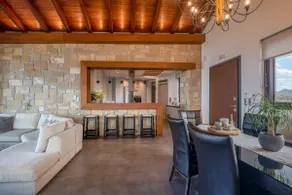 VenMar Luxyry house - Image 2