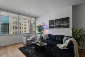 High Rise | Free Parking | Balcony | Spacious - Image 3