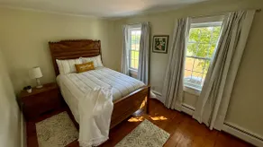 4 Bed, 2.5 Bath Farmhouse - Image 3