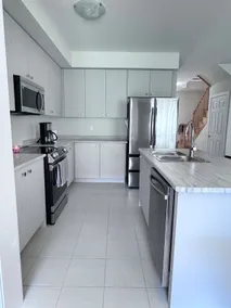Home in Niagara Region - Image 4