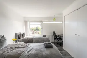 Luxurious 2 bed in Croydon near Gatwick - Image 3