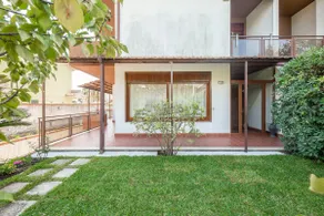 Elegante Villa con Giardino tra Catania ed Etna - Image 4