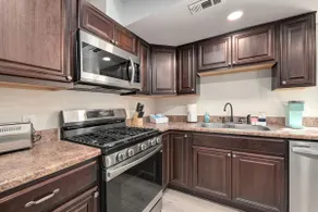 Cozy family-friendly home - Image 2