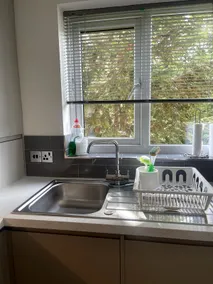 2 Bed Flat, Bracknell. Ascot, Legoland, Lapland UK - Image 4