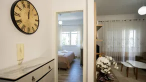 Ami flat seaside - Image 3