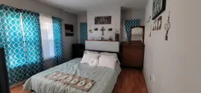 1 King Bd Apt, Students Welcome, Close to evrythng - Image 3