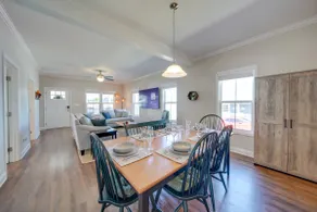 Contemporary Comfort - Charlotte Region - Image 5