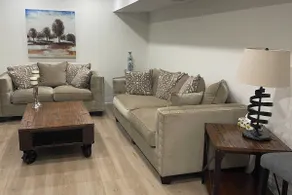 Cozy 2-Bedroom Apartment - Image 2