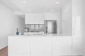 High Rise Ocean View Apartment - Image 5