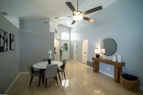 Sunshine Resort - Image 4