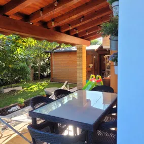 Comfortable and spacious villa - Image 3