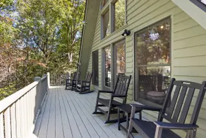 Kings beds, spa, game room, fire pit, creek-front! - Image 3