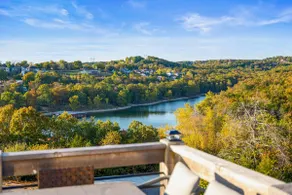 Lake Views & access! Summer Pool, Hot tub, Firepit - Image 4