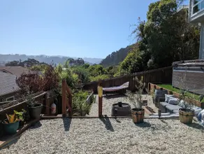 Beach Studio, Parking, Backyard - Image 2