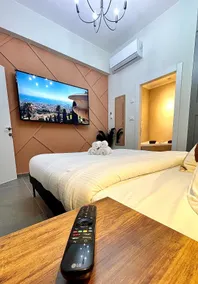 Designer Apartment with SPA complex & Jacuzzi near Bahai Garden Haifa - Image 4
