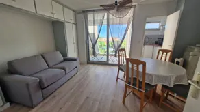”Le Corail”: Apartment 5 people, Sea view with loggia - Image 2