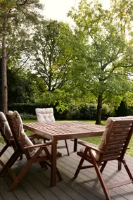 Modern Surrey Hills Guest House - Image 5
