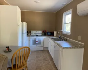 Country cottage - Image 2