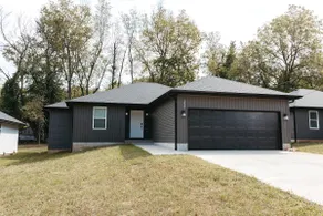 10 min from SGF Airport - Image 2