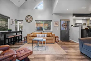 Charming Cambria Retreat, 3BD 2BA HotTub, FirePit - Image 5