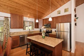 Eco Ocean Oasis, Private Pool, AC, Hot Tub, Lanai - Image 3
