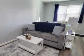 Eaton's Airbnb D - Image 2