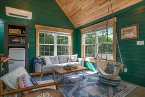 Bourbon Trail Cottage | Walk Downtown | Keeneland - Image 2